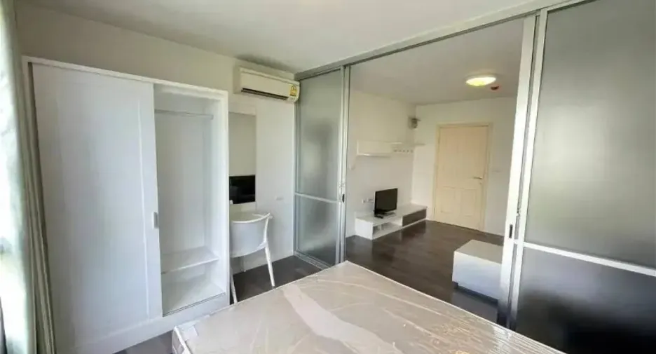 For sale 1 bed condo in Mueang Rayong, Rayong