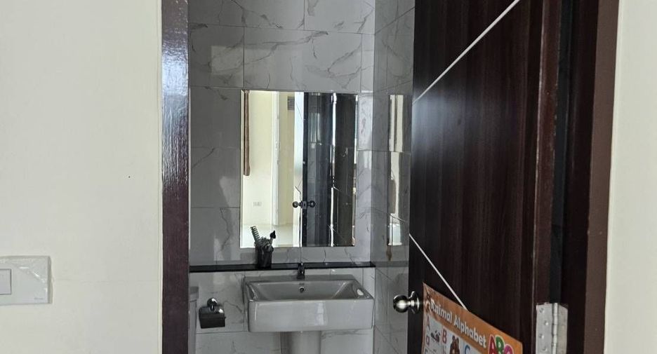 出售 2 卧室 独立屋 在 Phuket Town, 普吉
