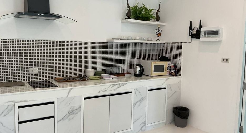 For rent 3 bedrooms villa in Mueang Phuket, Phuket