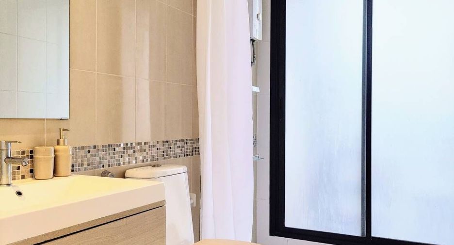 For sale 1 bed condo in Suan Luang, Bangkok