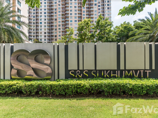 For sale studio condo in Bang Na, Bangkok