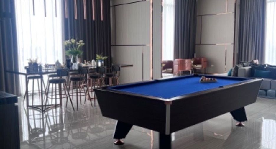 For sale 2 bedrooms condo in Watthana, Bangkok
