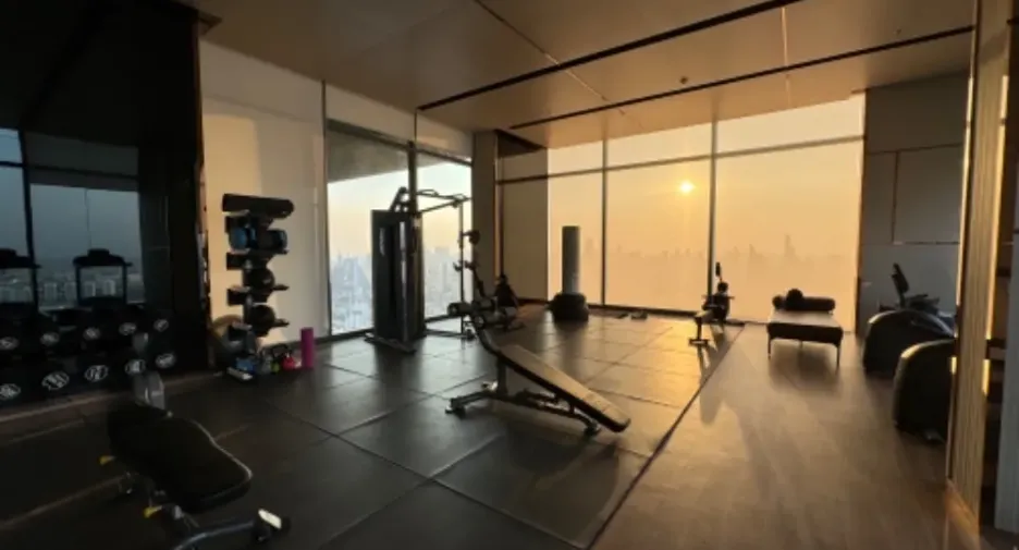 For sale 2 bedrooms condo in Watthana, Bangkok