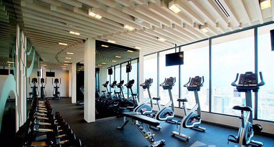 For sale 2 bedrooms condo in Khlong Toei, Bangkok