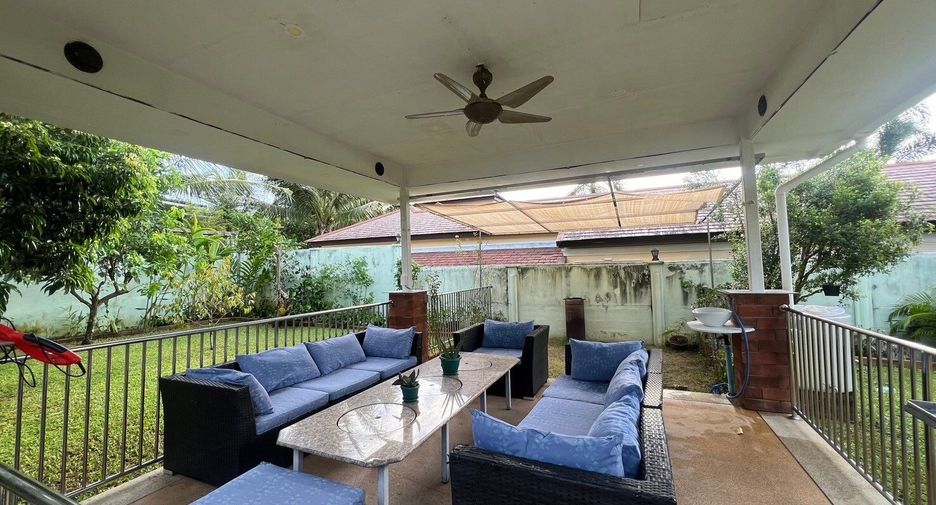 For sale 3 bedrooms villa in Thalang, Phuket