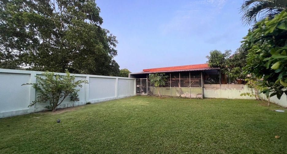 For sale 3 bedrooms villa in Thalang, Phuket