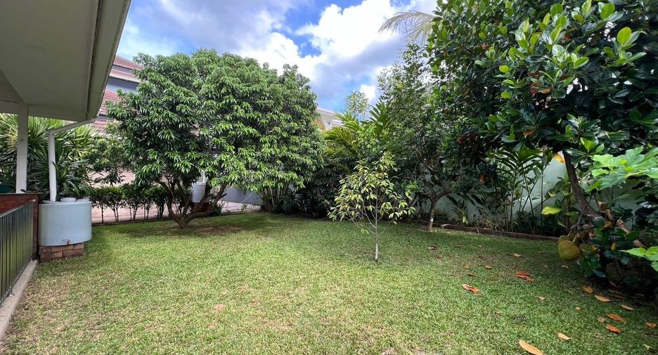 For sale 3 bedrooms villa in Thalang, Phuket