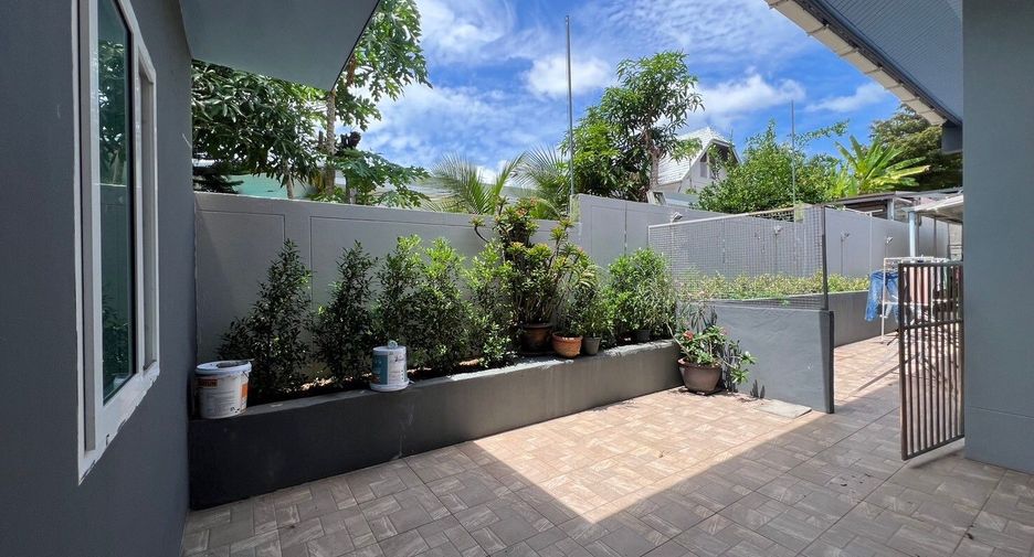 For sale 3 bedrooms villa in Thalang, Phuket