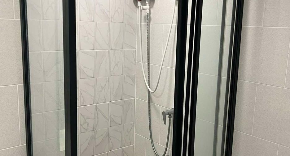 For rent studio condo in Khlong Luang, Pathum Thani