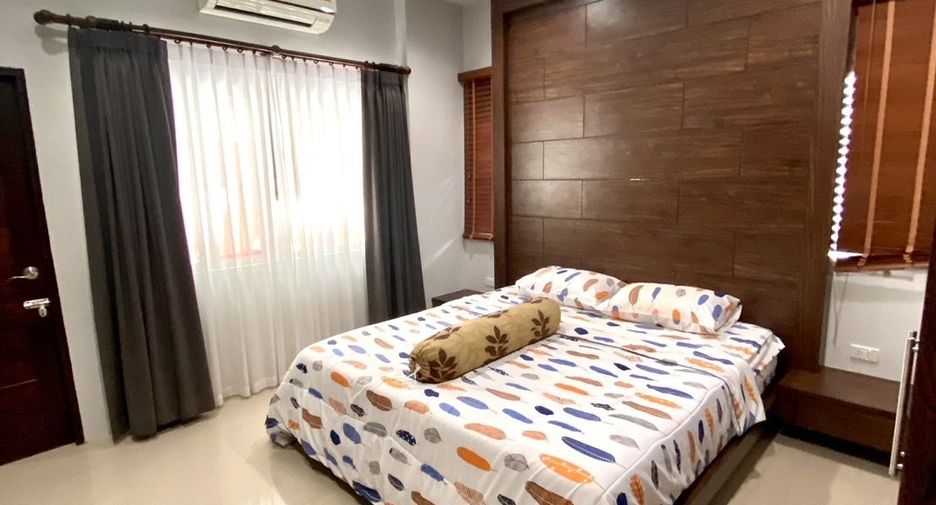 Haus zur Miete mit 3 Zimmer in Mueang Phuket, Phuket