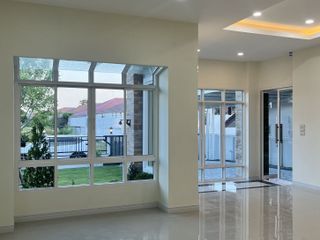 À vendre 3 chambres maison à Mueang Suphanburi, Suphan Buri