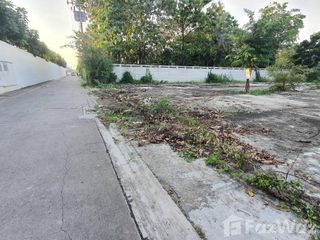 For sale land in Phra Khanong, Bangkok