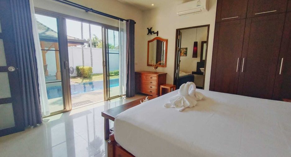 For rent 3 bedrooms villa in Mueang Phuket, Phuket
