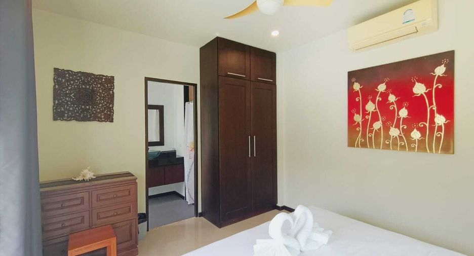 For rent 3 bedrooms villa in Mueang Phuket, Phuket