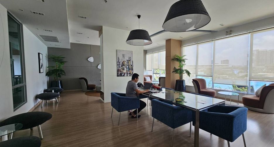 À vendre studio condo à Bang Sue, Bangkok