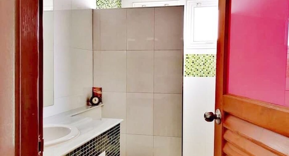 Casa en venta de 3 habitaciones en Mueang Chon Buri, Chonburi