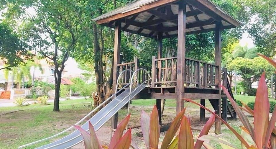 Casa en venta de 3 habitaciones en Mueang Chon Buri, Chonburi