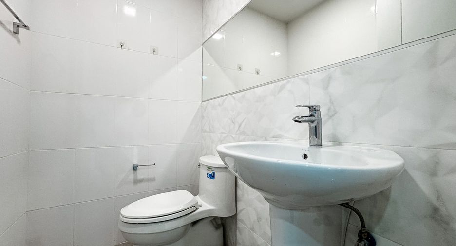 For sale 4 bedrooms house in Bang Khen, Bangkok