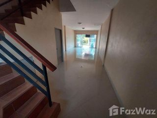 For sale 2 bedrooms townhouse in Mueang Phitsanulok, Phitsanulok