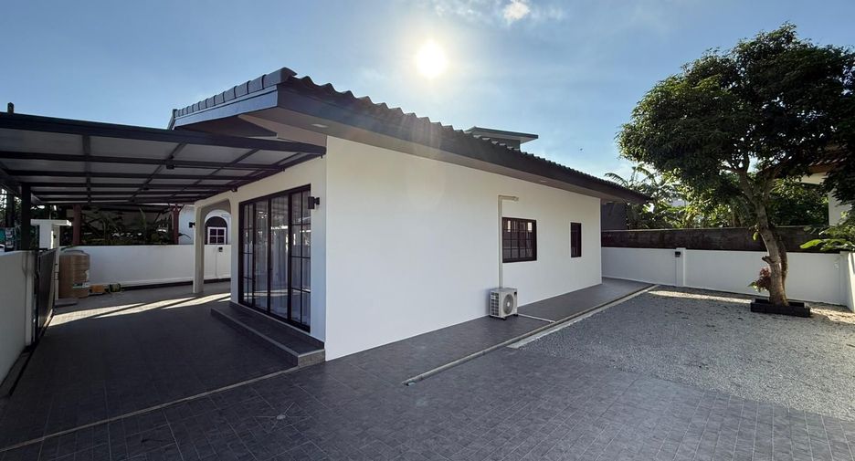 For rent 3 bedrooms house in Mueang Phuket, Phuket