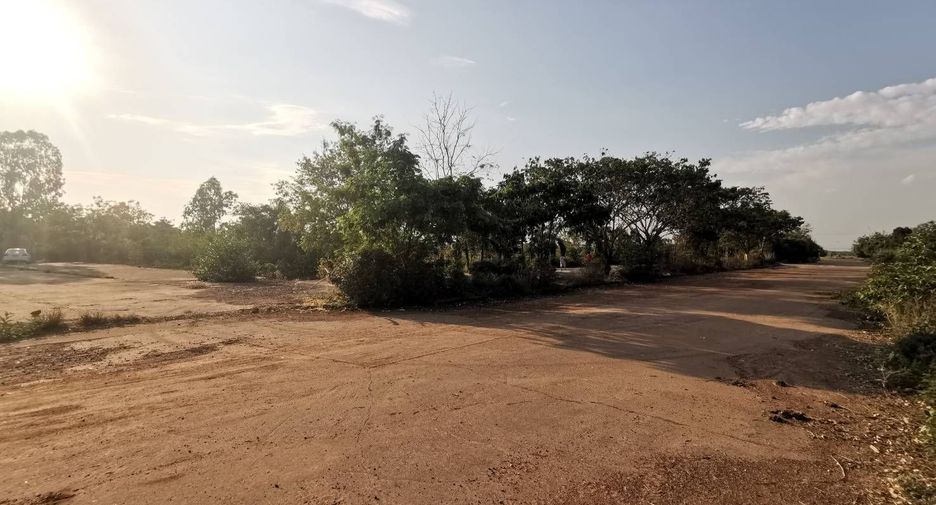 For sale land in Kantharawichai, Maha Sarakham