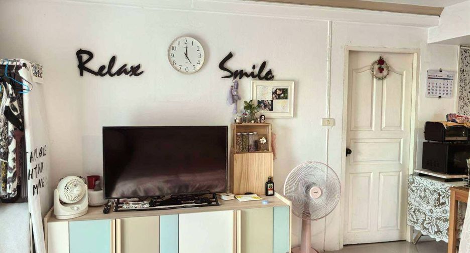 For sale 1 bed condo in Huai Khwang, Bangkok