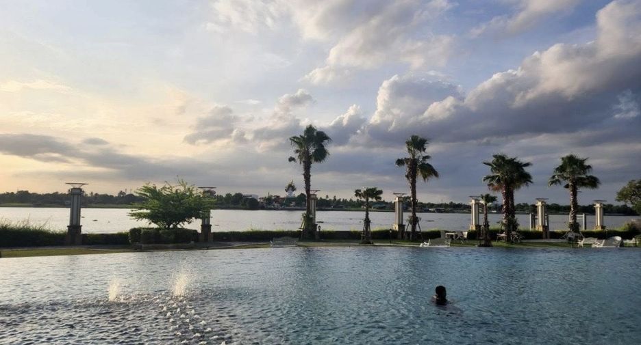 For rent 2 bedrooms condo in Mueang Nonthaburi, Nonthaburi