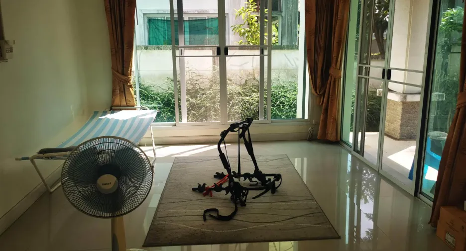 Casa en venta de 3 habitaciones en Prawet, Bangkok