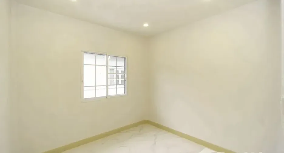 For sale 4 bedrooms townhouse in Bang Bua Thong, Nonthaburi