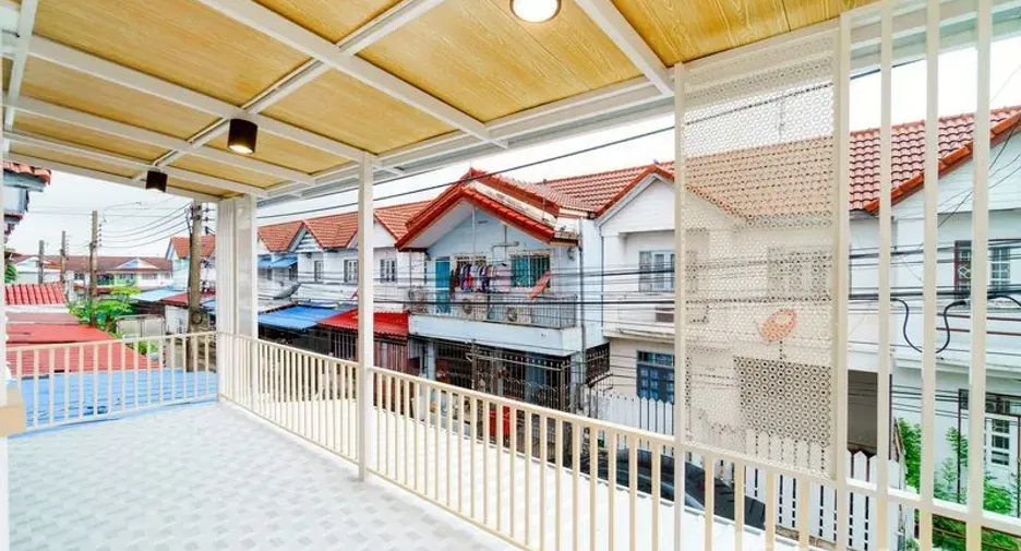 For sale 4 bedrooms townhouse in Bang Bua Thong, Nonthaburi