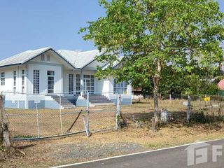 For sale 3 bedrooms house in Mueang Surin, Surin
