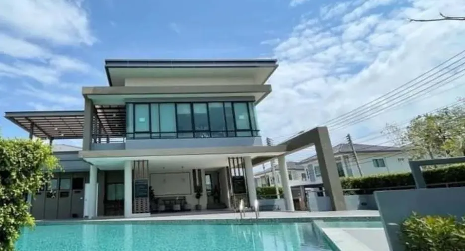 For rent 2 bedrooms house in Mueang Phuket, Phuket