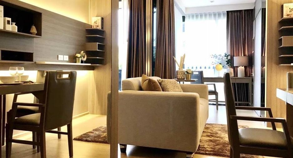 For sale 1 bed condo in Khlong Toei, Bangkok