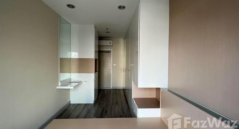 For sale 1 bed condo in Sathon, Bangkok