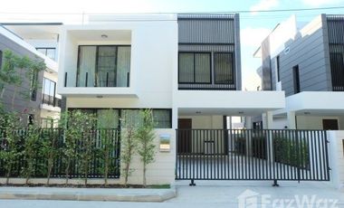 For sale 5 bedrooms villa in Thalang, Phuket