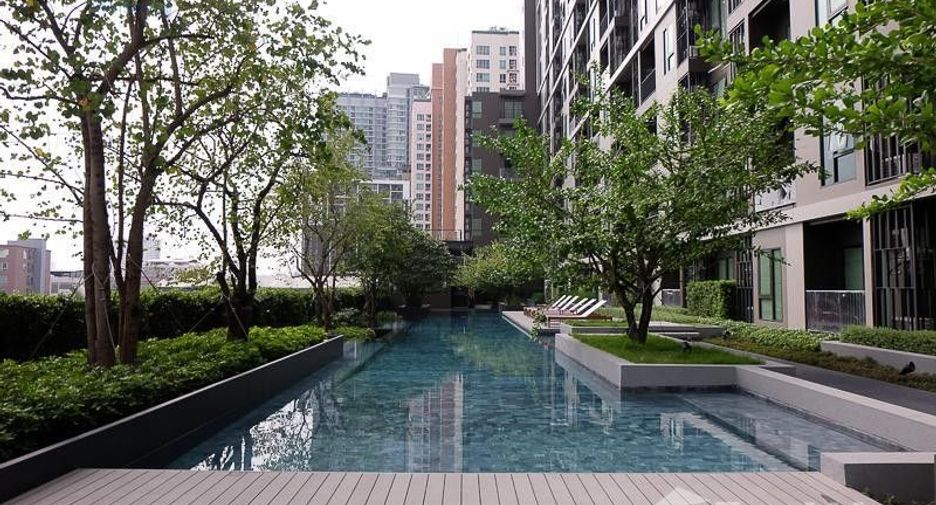 For sale 1 bed condo in Huai Khwang, Bangkok