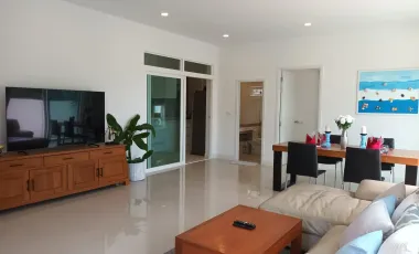 Villa en alquiler de 3 habitaciones en Mueang Phuket, Phuket