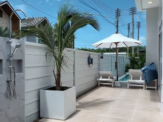 For rent 3 bedrooms villa in Mueang Phuket, Phuket