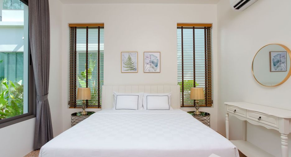 For rent 3 bedrooms villa in Mueang Phuket, Phuket