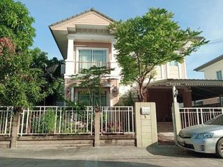 For sale 3 ベッドルーム house in Bang Phli, Samut Prakan