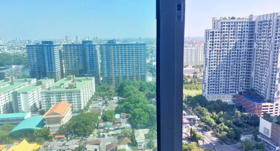Wohnung zum Kauf mit Studio in Watthana, Bangkok