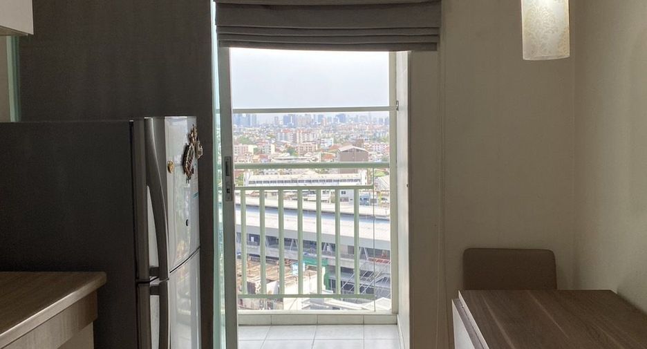 For sale 1 bed condo in Wang Thonglang, Bangkok