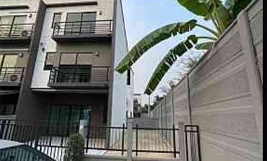 For sale 3 bedrooms townhouse in Bang Kruai, Nonthaburi