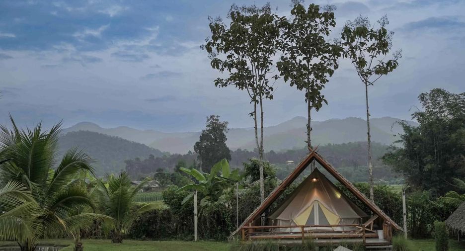 Hotel zum Kauf mit 4 Zimmer in Chiang Dao, Chiang Mai