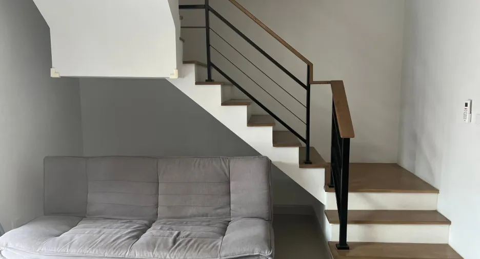 Reihenhaus zum Kauf und zur Miete mit 3 Zimmer in Khlong Luang, Pathum Thani