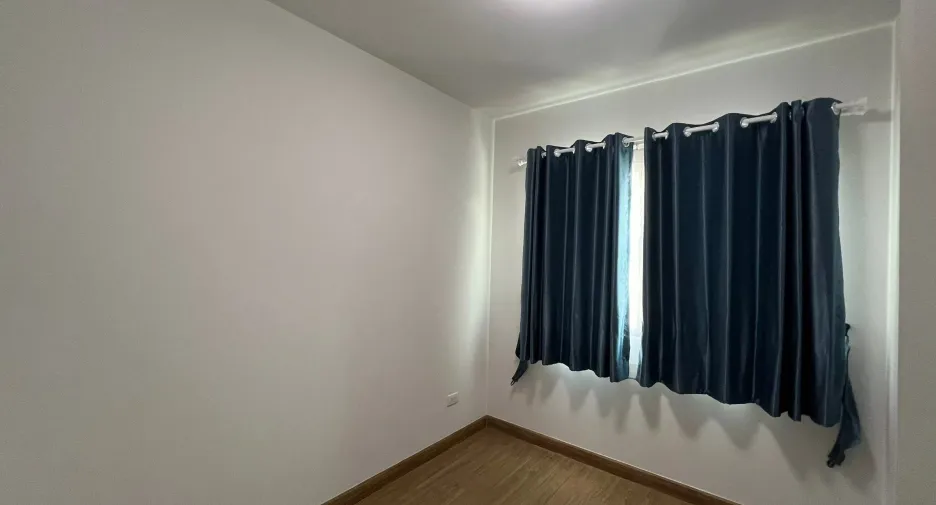 Reihenhaus zum Kauf und zur Miete mit 3 Zimmer in Khlong Luang, Pathum Thani