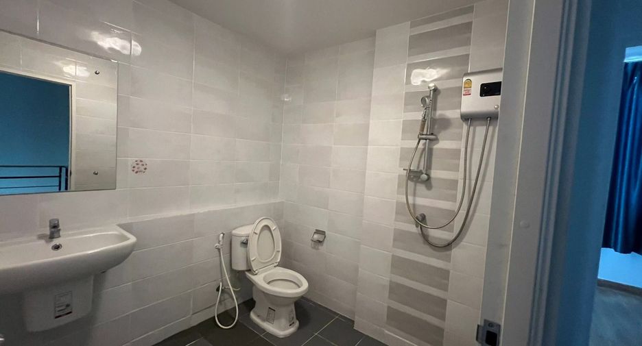 Reihenhaus zum Kauf und zur Miete mit 3 Zimmer in Khlong Luang, Pathum Thani