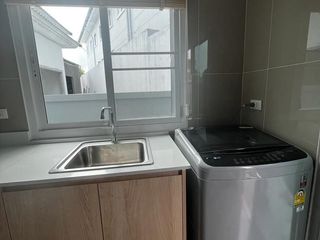 For rent 3 bedrooms townhouse in Mueang Phuket, Phuket