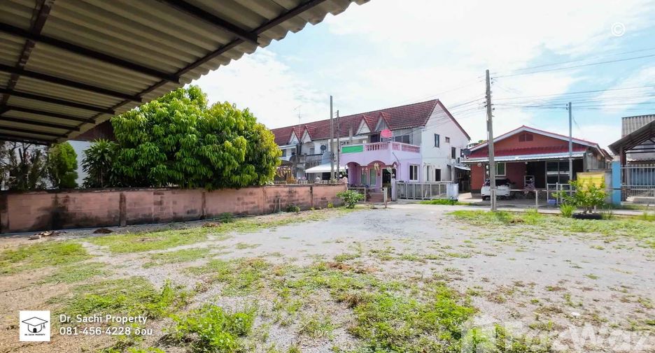 For sale 10 bedrooms townhouse in Muak Lek, Saraburi
