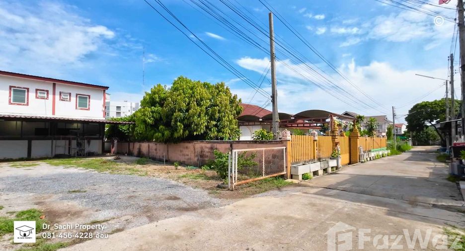 For sale 10 bedrooms townhouse in Muak Lek, Saraburi